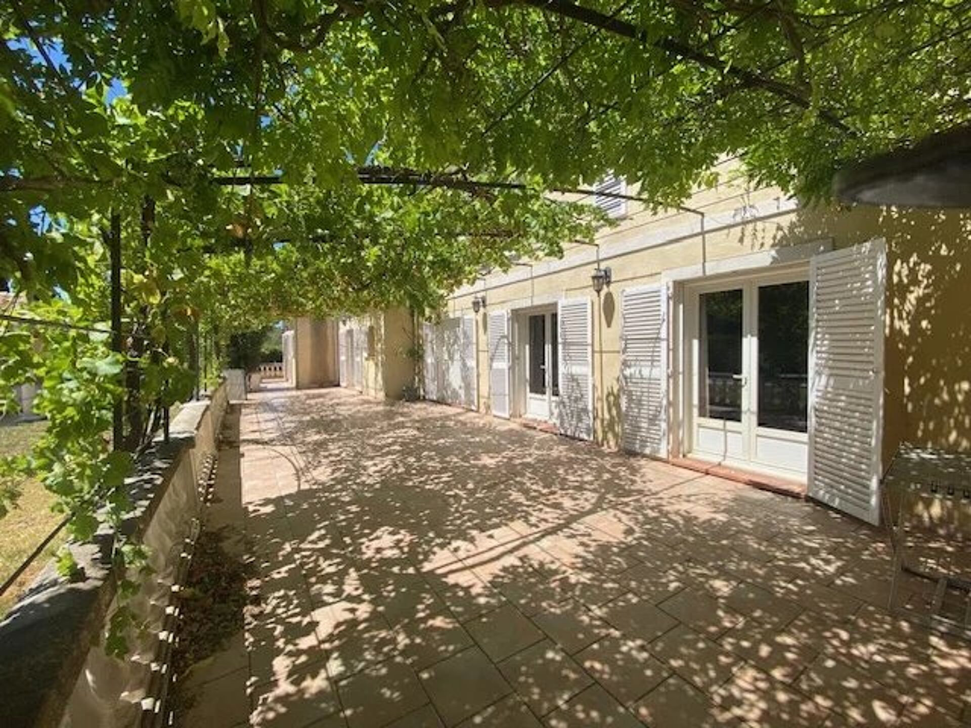 Maison 6 pièces 267 m² · à Solliès-Pont · 267 m² · 1 146 000 €