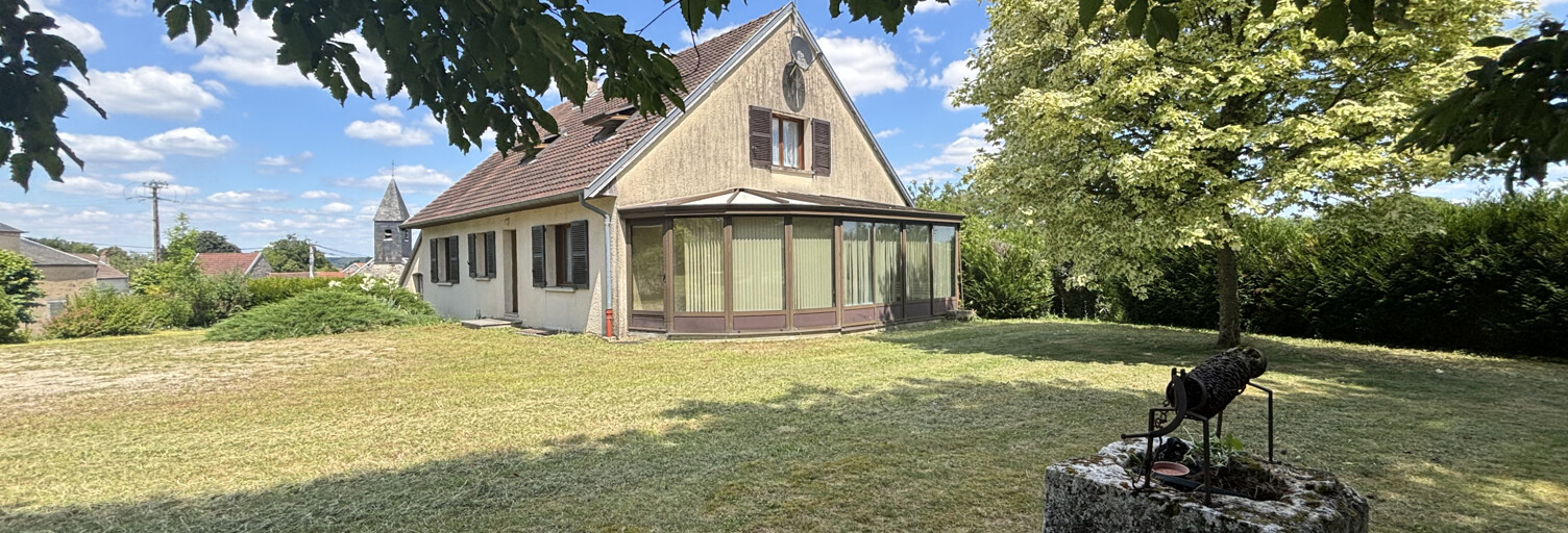 Maison 8 Pièces 204 m² à vendre à Laignes (21330)