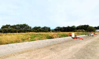 Maison  416 m² à vendre à Laragne-Montéglin (05300)