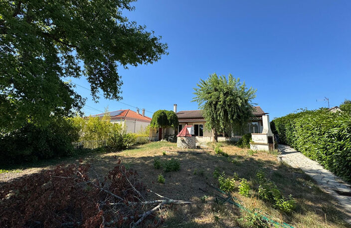Sur la commune de Saint Sylvestre villa avec vie de plain-pied — photo 2