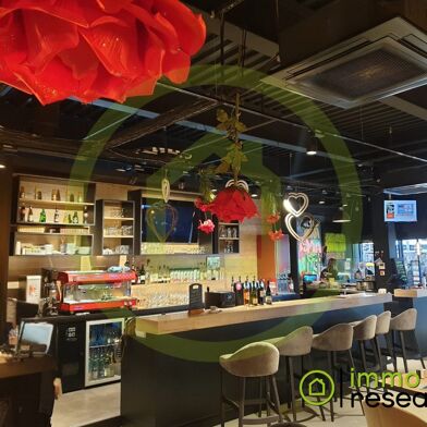 Commerce  185000 €