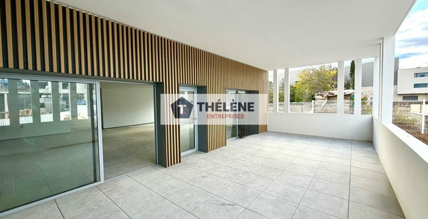 BUREAUX à LOUER — photo 1
