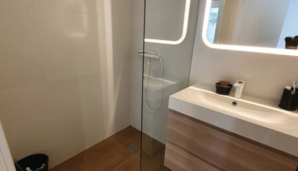 Appartement 4 pièces  à vendre Montélimar 26200