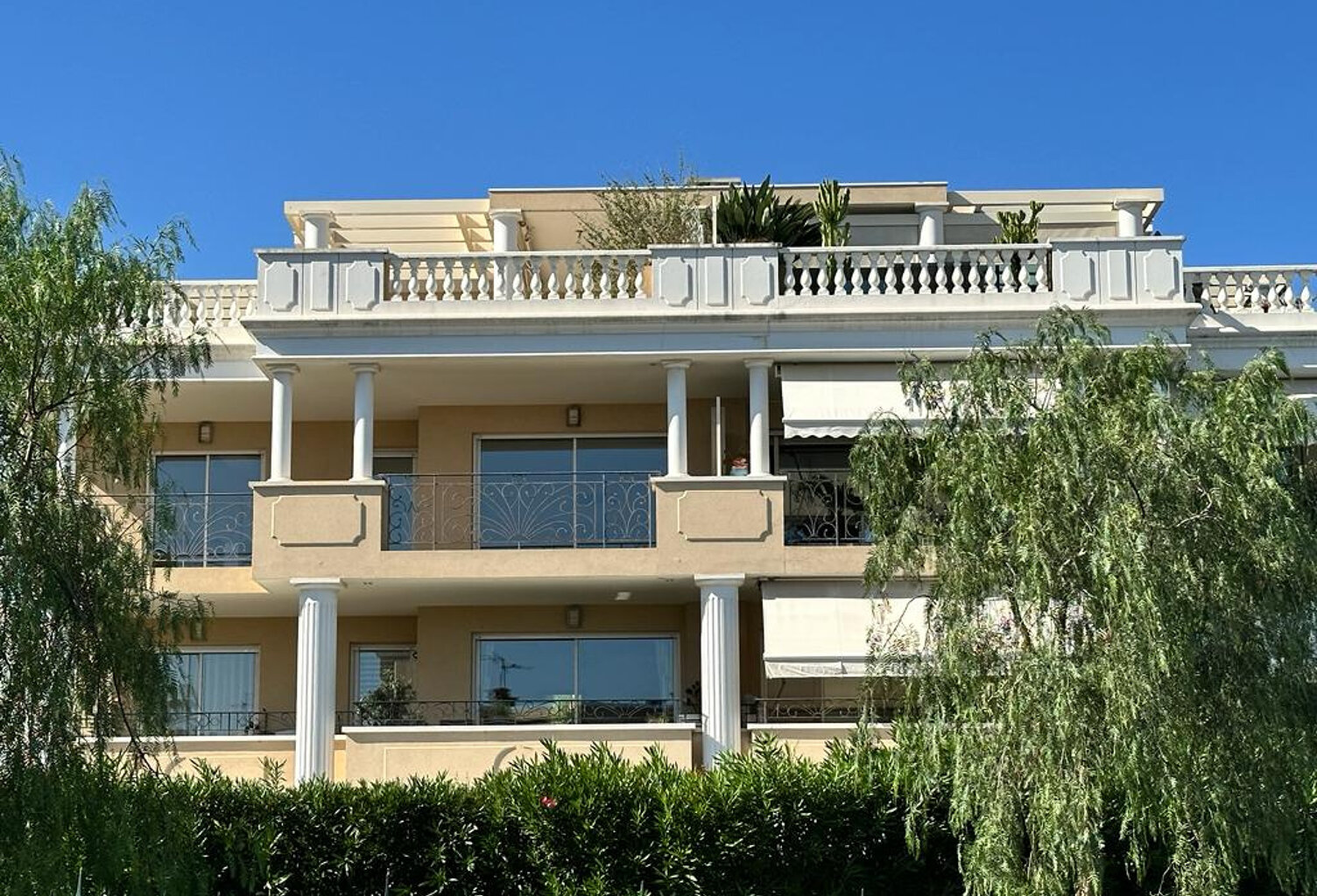 4 pièce en duplex - Marc Moschetti — photo 1