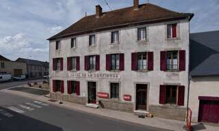 Commerce 22 Pièces 660 m² à vendre à Saint-Avit (63380)