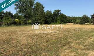 Terrain  1393 m² à vendre à Saïx (81710)