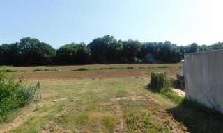 Terrain  1557 m² à vendre à Trizay (17250)