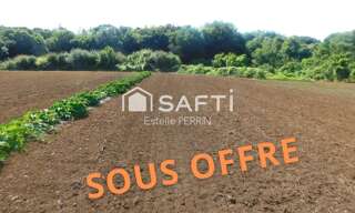 Terrain  1557 m² à vendre à Trizay (17250)