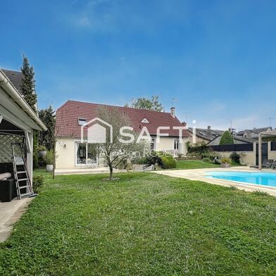 Maison 9 pièces 299000 €