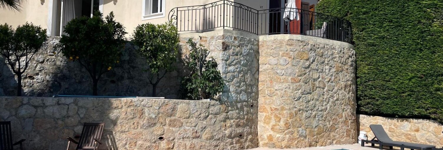 Maison 6 Pièces 232 m² à vendre à Villeneuve-Loubet (06270)