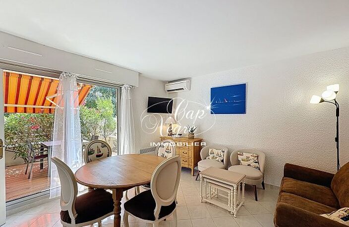 APPARTEMENT T2 REZ DE JARDIN PROCHE MER À VENDRE À CAVALAIRE SUR — photo 5
