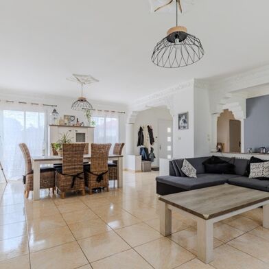 Maison 7 pièces 380000 €