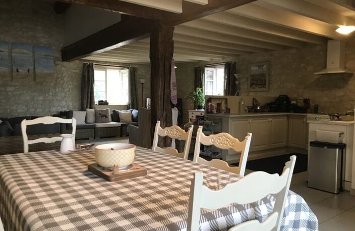Maison en pierre de 15 pièces principales — photo 4