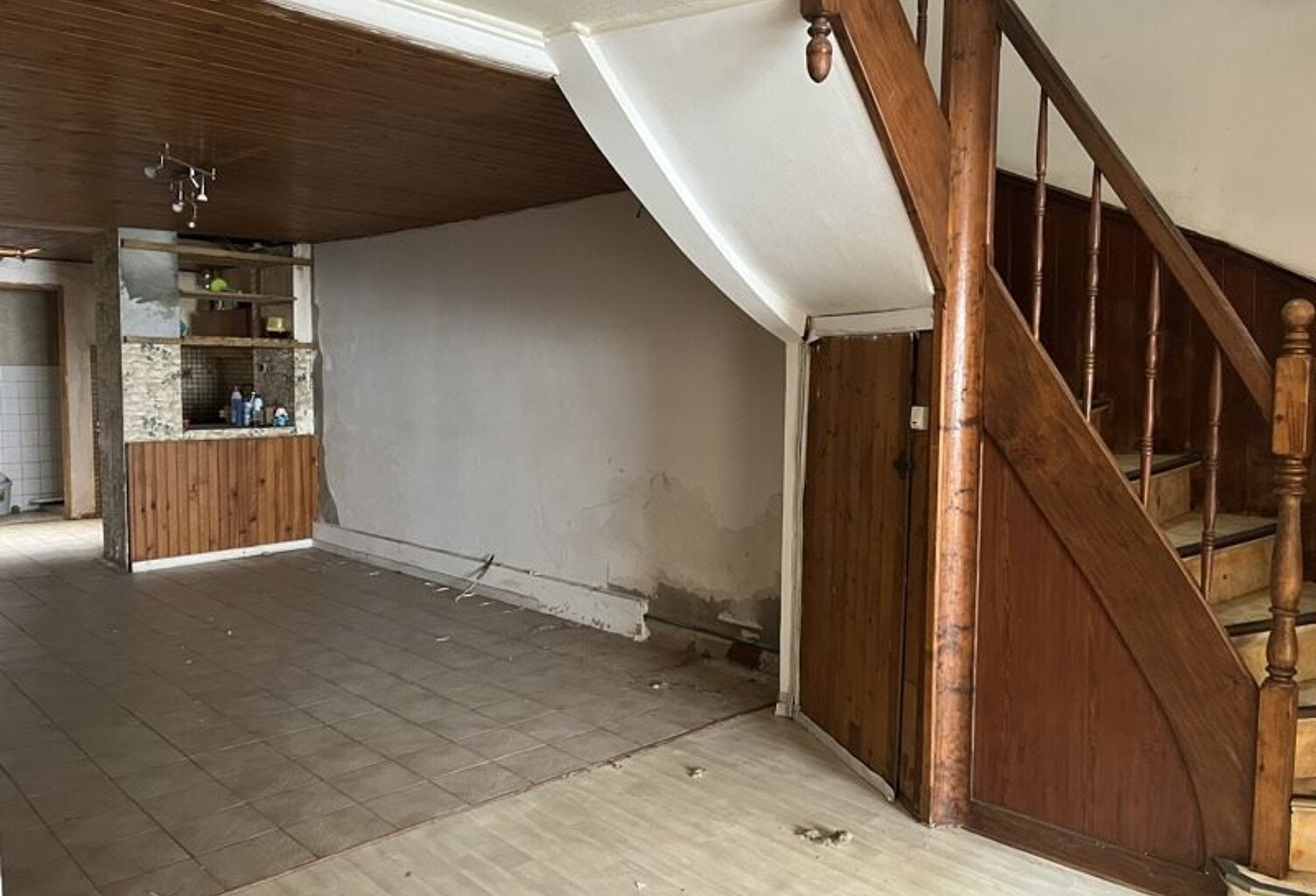 Maison de bourg de 6 pièces principales — photo 1