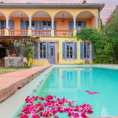 Maison 11 pièces 730800 €