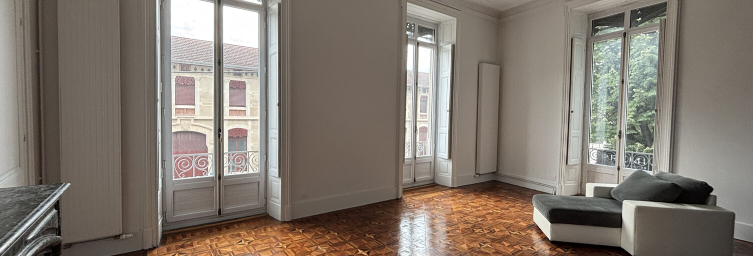 Bureau  150 m² à louer à Grenoble (38000)