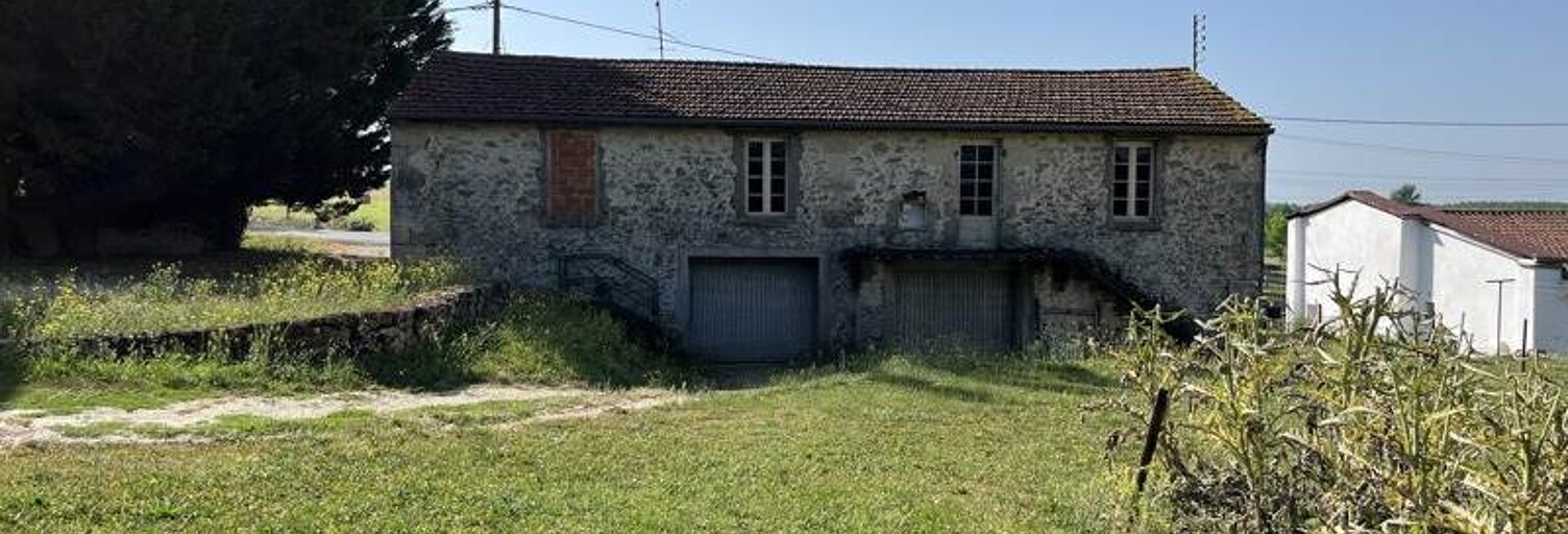 Immeuble   m² à vendre à Sauveterre-de-Guyenne (33540)