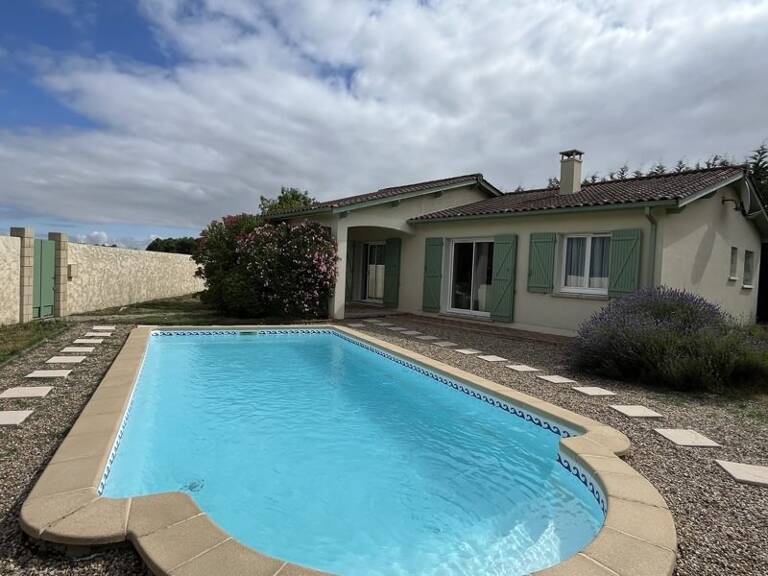 Villa de 5 pièces principales — photo 1