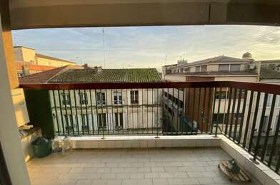 Appartement 3 pièces 121632 €