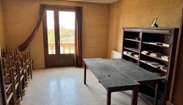 Propri&eacute;t&eacute; 26 pièces  à vendre Signes 83870