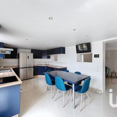 Maison 6 pièces 698000 €