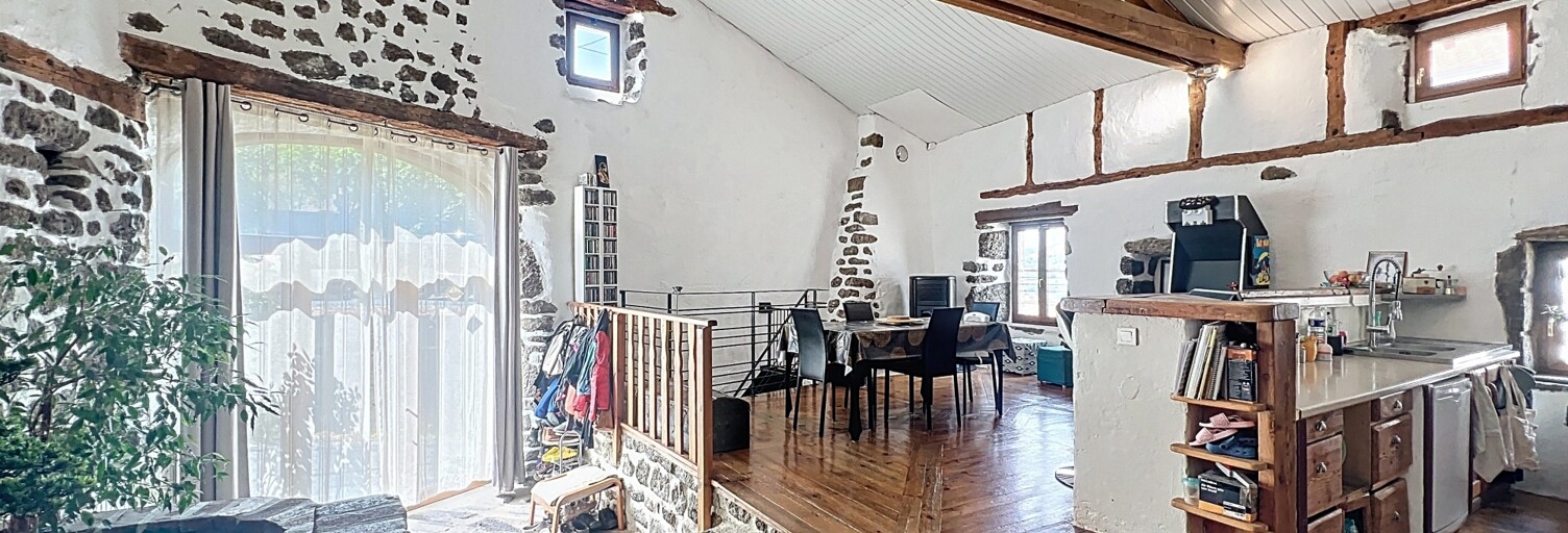 Maison 7 Pièces 170 m² à vendre à Polignac (43000)