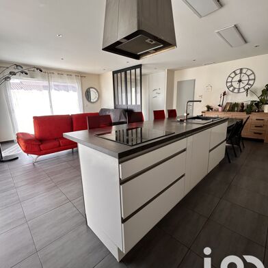 Maison 4 pièces 293900 €