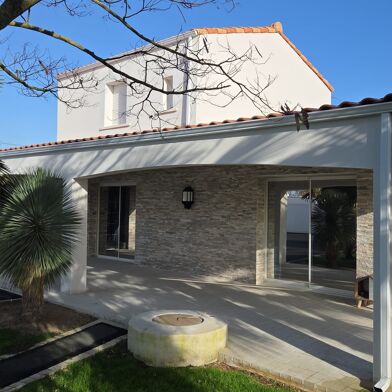 Maison 5 pièces 308000 €