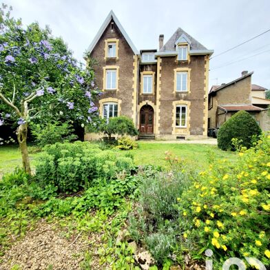 Maison 10 pièces 569000 €