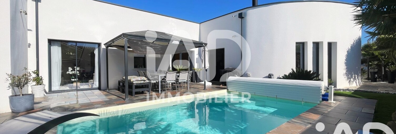 Maison 5 Pièces 130 m² à vendre à Longèves (17230)