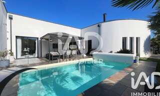 Maison 5 Pièces 130 m² à vendre à Longèves (17230)