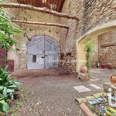 Maison 11 pièces 560000 €