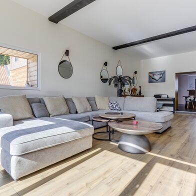 Appartement 6 pièces 395000 €