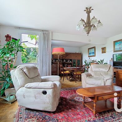 Appartement 5 pièces 209000 €