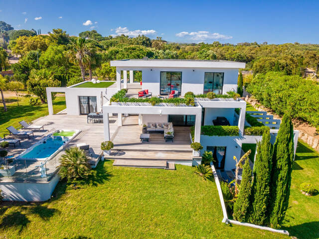 Magnifique villa de 278m2 — photo du bien