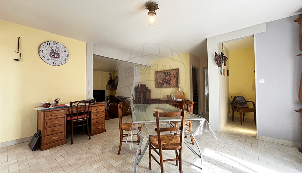 Villa / Maison 6 pièces  à vendre Saint-Romain-de-Benet 17600