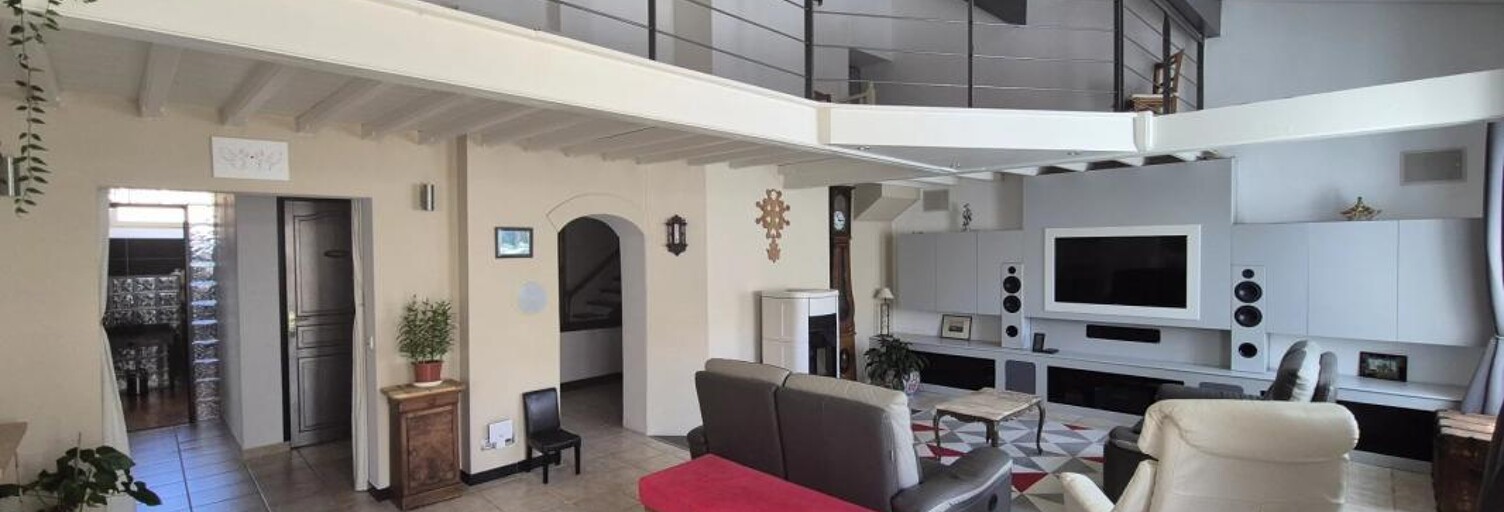 Maison 7 Pièces 290 m² à vendre à Puycasquier (32120)