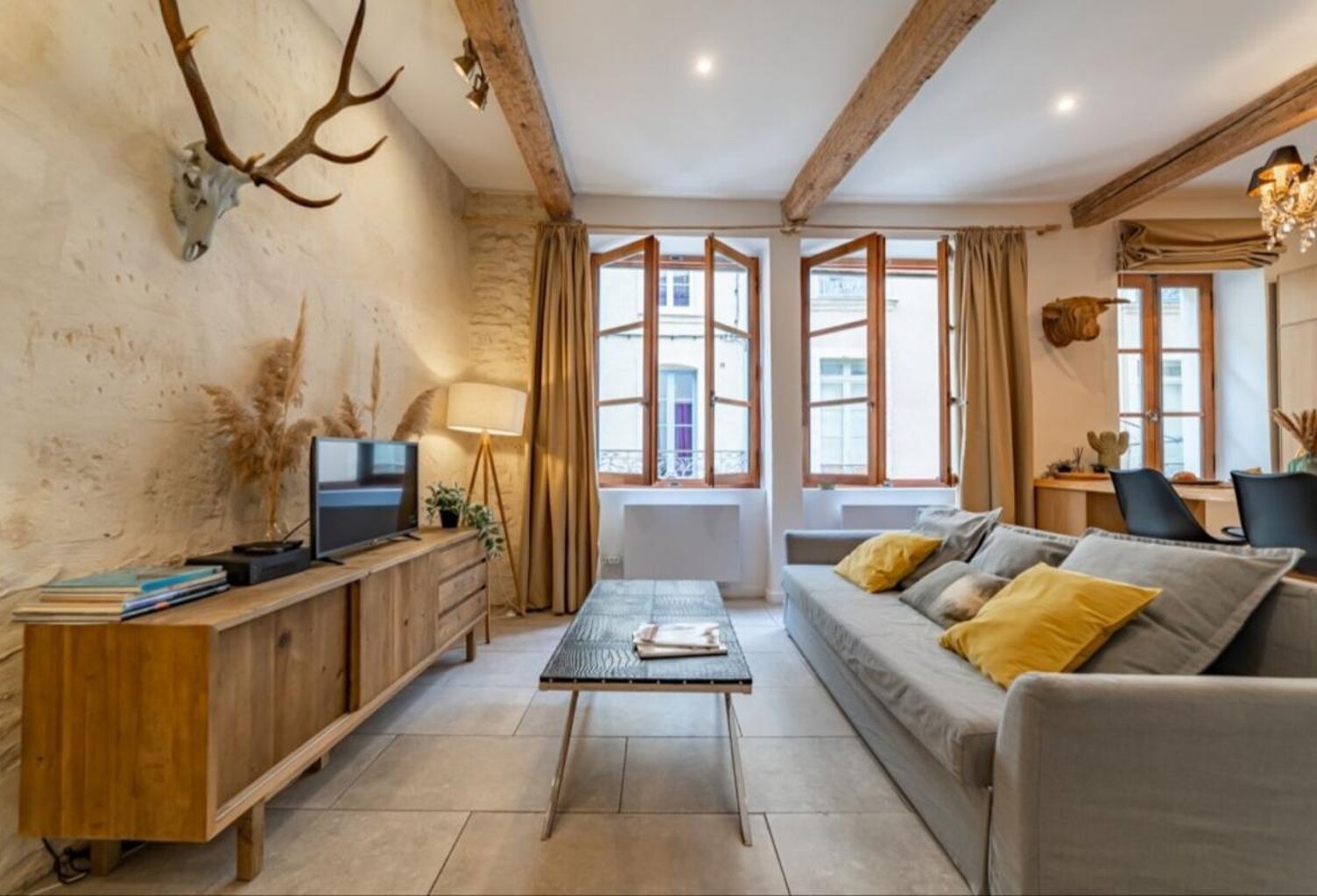 Appartement  maison carrée — photo 1
