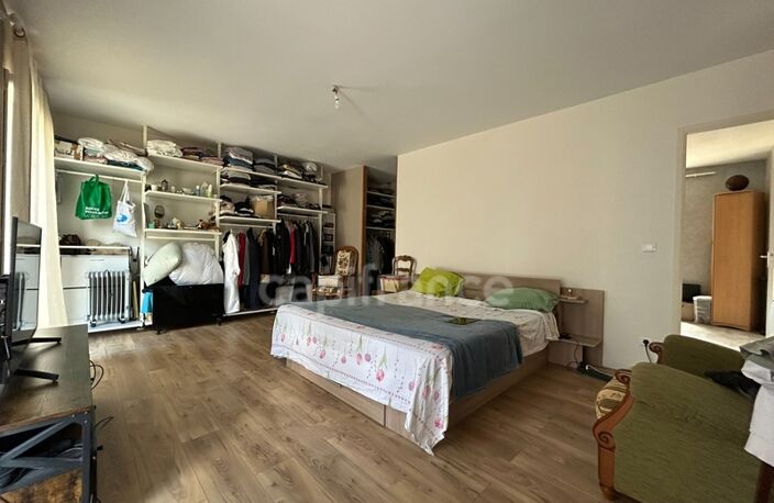 Maison à vendre 10 pièces VAUNAC (24)170m² sur 5160m² de terrain — photo 5