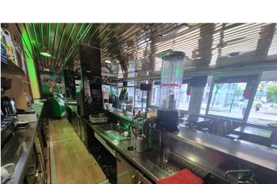 Commerce 2 pièces 58000 €