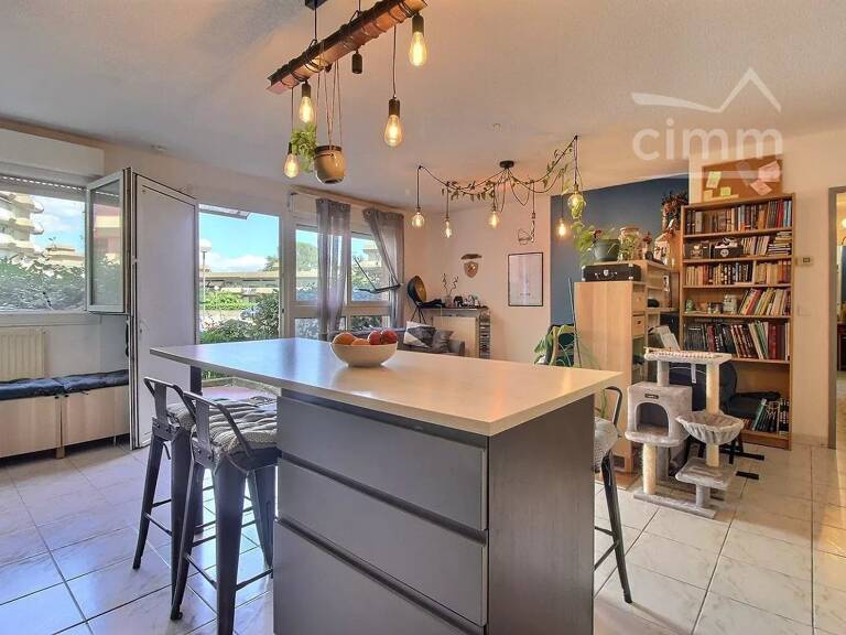 T3 66 M² - DEUX PARKINGS, PISCINE ET TENNIS — photo 1