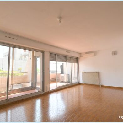 Appartement 3 pièces 77000 €