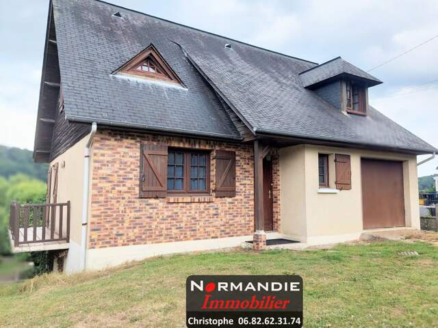 Maison individuelle  5 pièces 90 m² Lillebonne — photo du bien