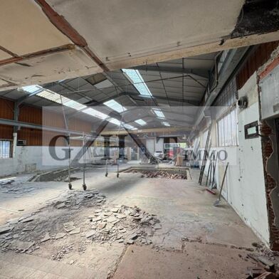 Local industriel  1350000 €