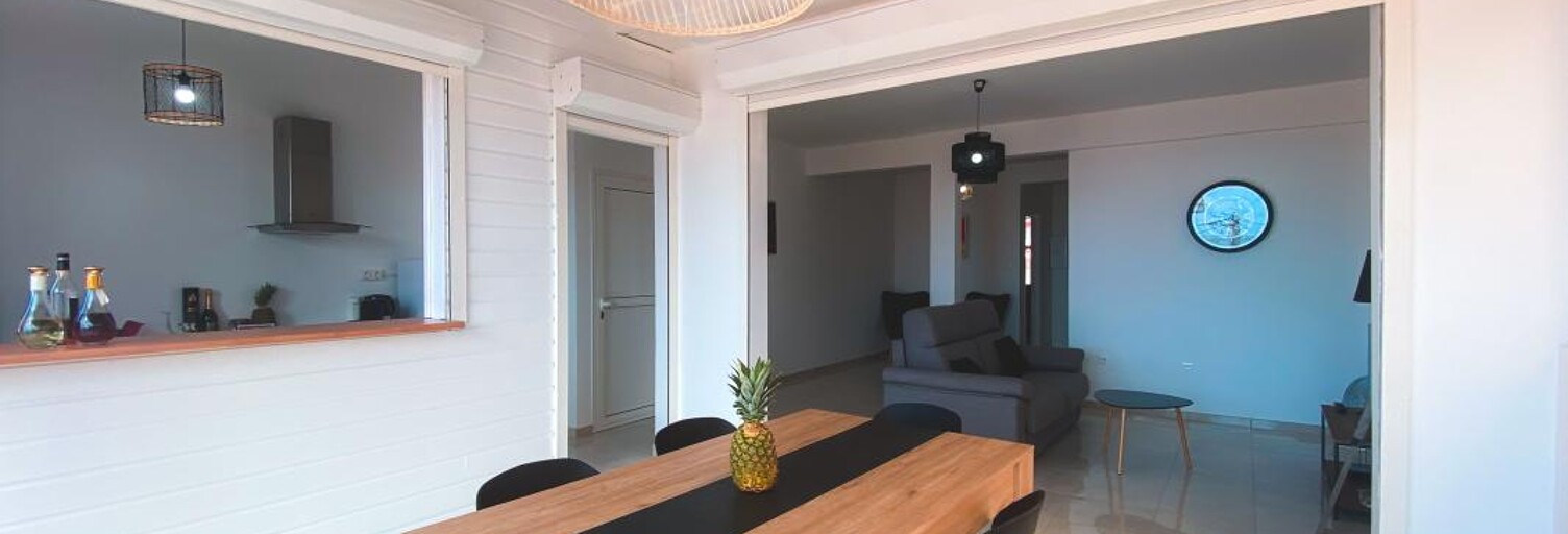 Immeuble  244 m² à vendre à Sainte-Luce (97228)