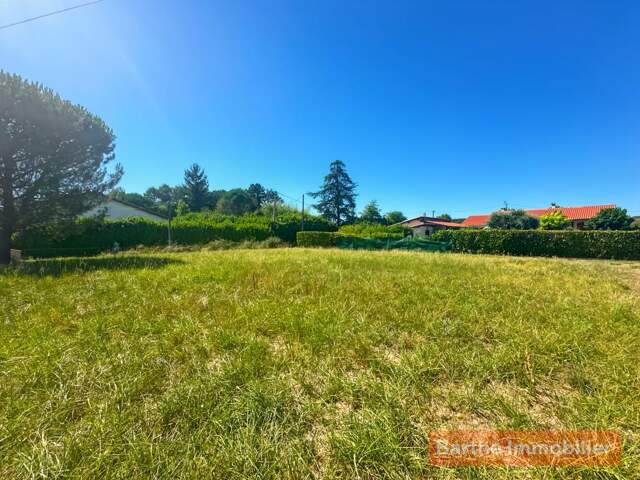 Terrain À Vendre — photo du bien