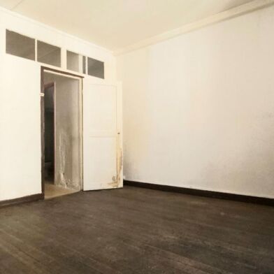 Immeuble  123000 €