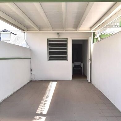 Maison 2 pièces 165001 €