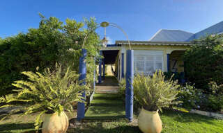 Maison 9 Pièces 1000 m² à vendre à Baie-Mahault (97122)