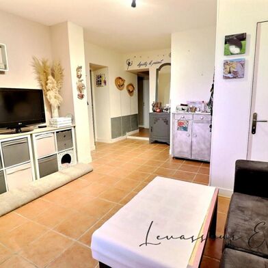 Appartement 5 pièces 119000 €